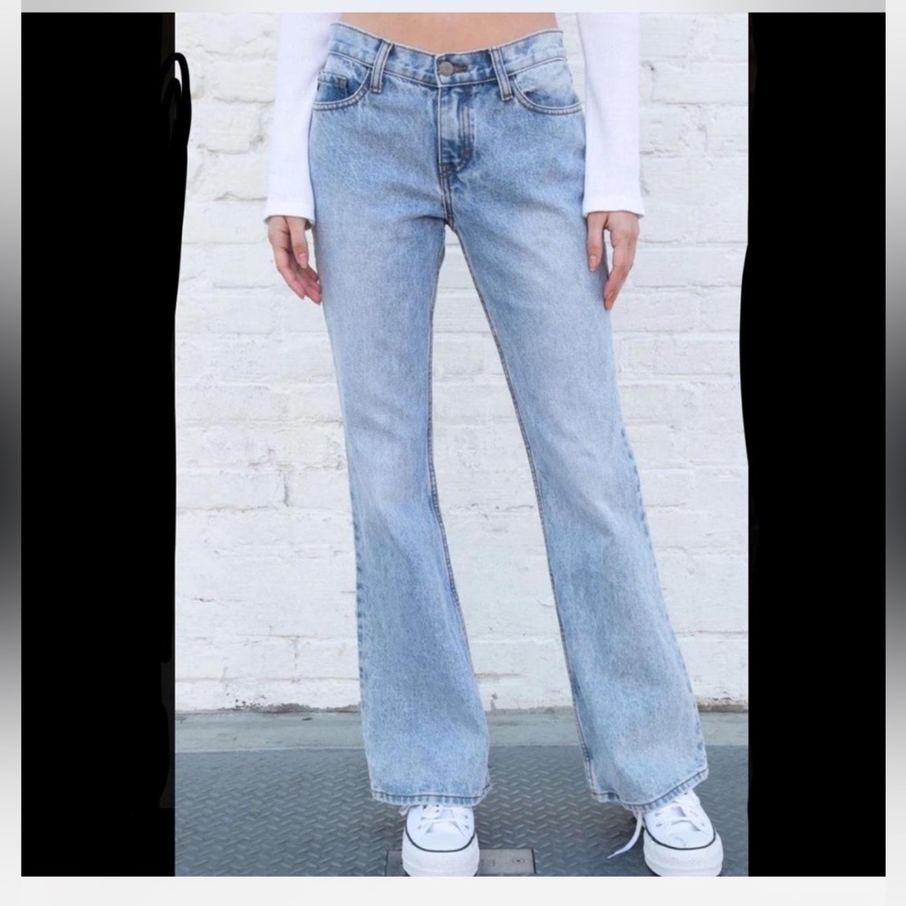 J Galt Quinn Brandy Melville Jeans size small flare fir low rise